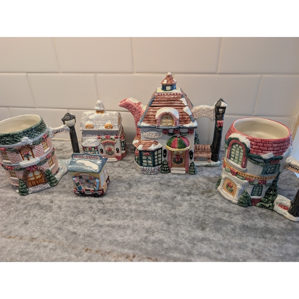 Vintage 1995 Cosmos Christmas Around the World Ceramic Kitchen City Village